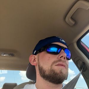 Meet your Posher, Adam